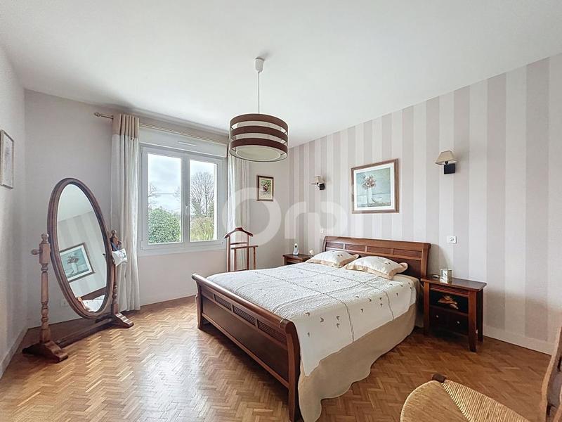 Maison - 141 m² - 5 pièces