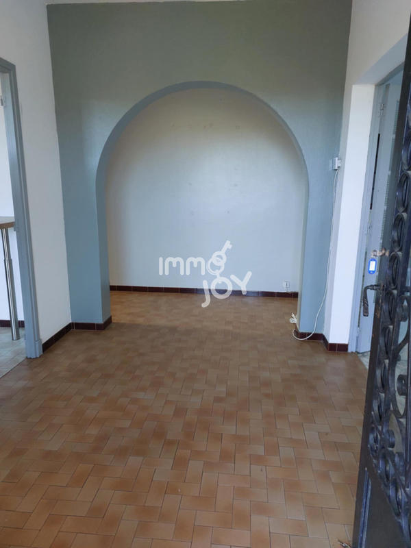 Maison - 186 m² - 6 pièces