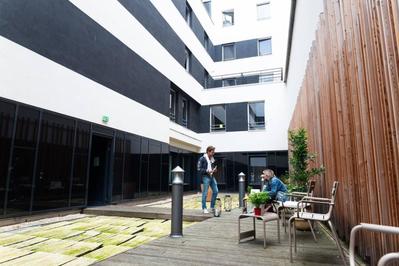 Studio - 15 m² - 1 pièce