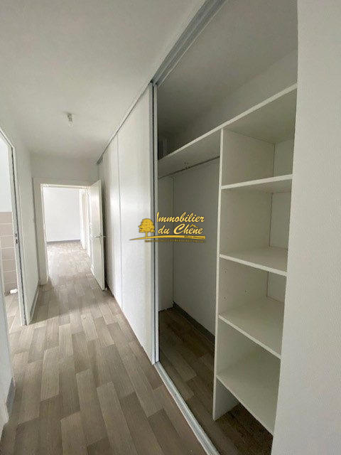 Appartement - 82 m² - 3 pièces