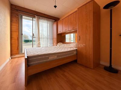 Appartement - 79 m² - 4 pièces