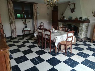 Maison - 159 m² - 6 pièces