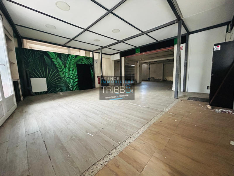 Local commercial - 178 m²