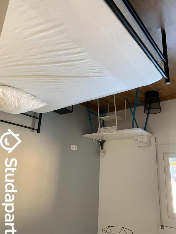 Chambre - 12 m² - 1 pièce