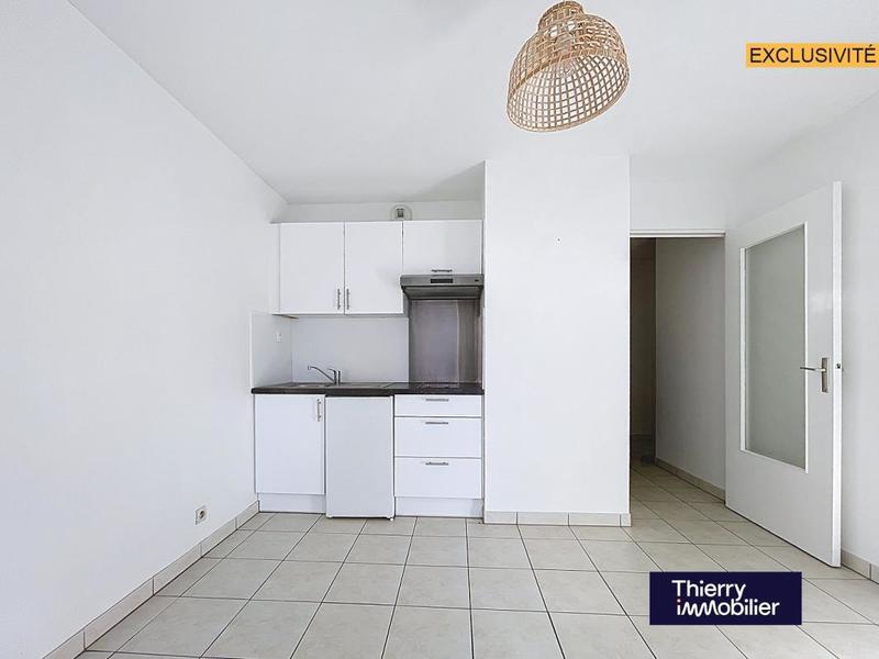 Studio - 18 m² - 1 pièce