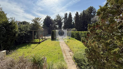 Maison - 215 m² - 6 pièces