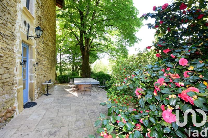 Maison - 185 m² - 6 pièces