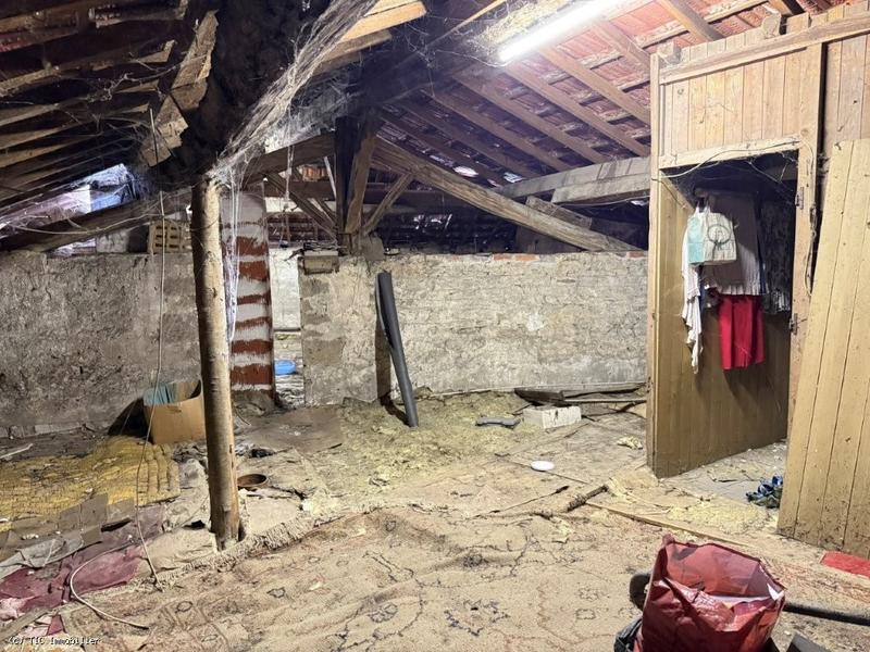 Maison de ville - 103 m² - 9 pièces