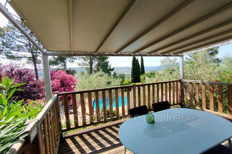 Maison - 195 m² - 8 pièces