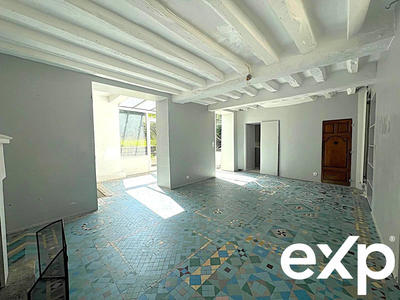 Maison - 167 m² - 8 pièces