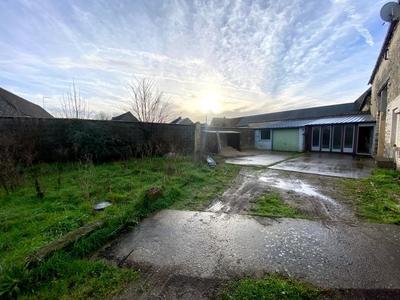 Grange - 50 m² - 1 pièce