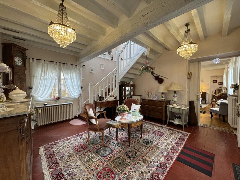 Maison - 163 m² - 5 pièces