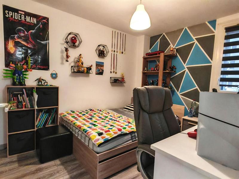 Maison - 85 m² - 4 pièces