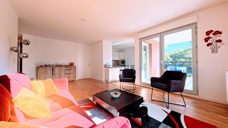 Appartement - 86 m² - 4 pièces