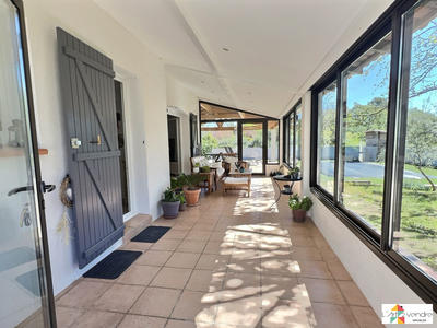 Villa - 122 m² - 5 pièces