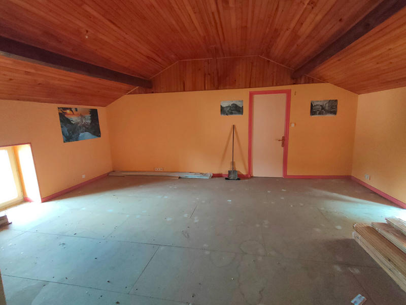 Maison - 193 m² - 10 pièces