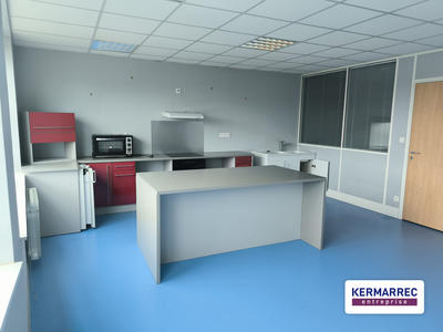 Bureau - 120 m²