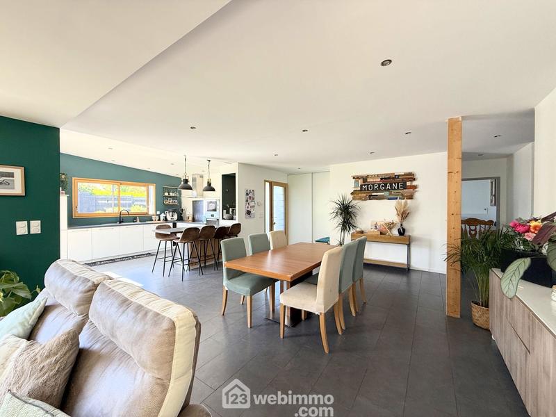 Maison - 150 m² - 6 pièces