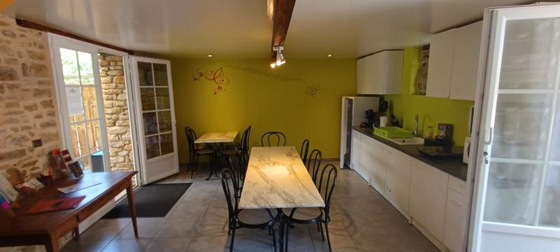 Maison - 320 m² - 11 pièces