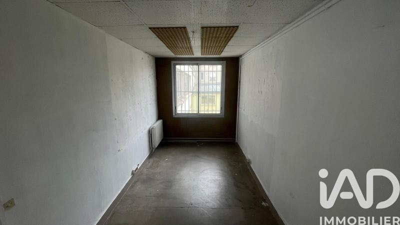 Loft - 245 m² - 5 pièces