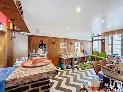 Local commercial - 758 m²