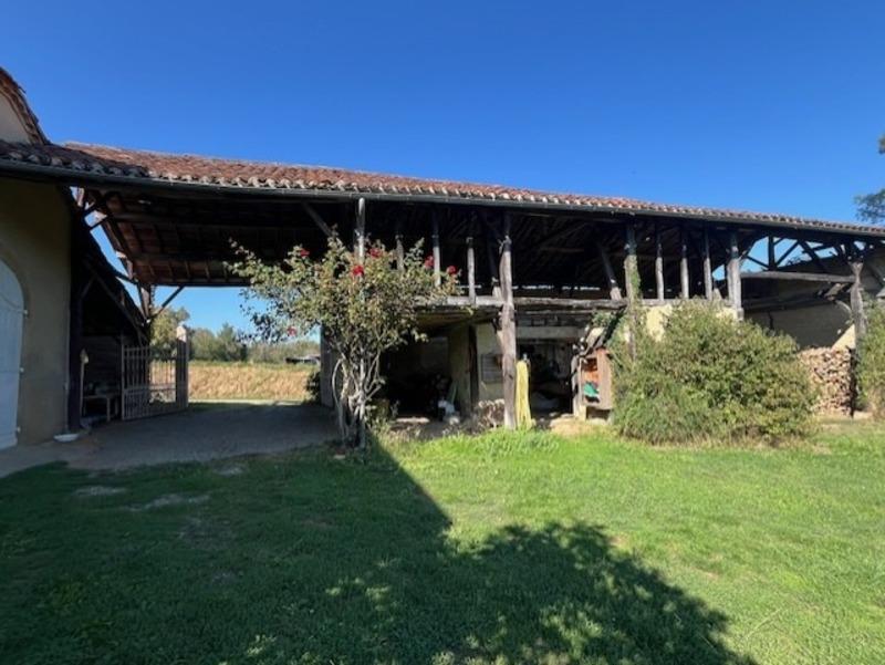 Propriété - 220 m² - 7 pièces