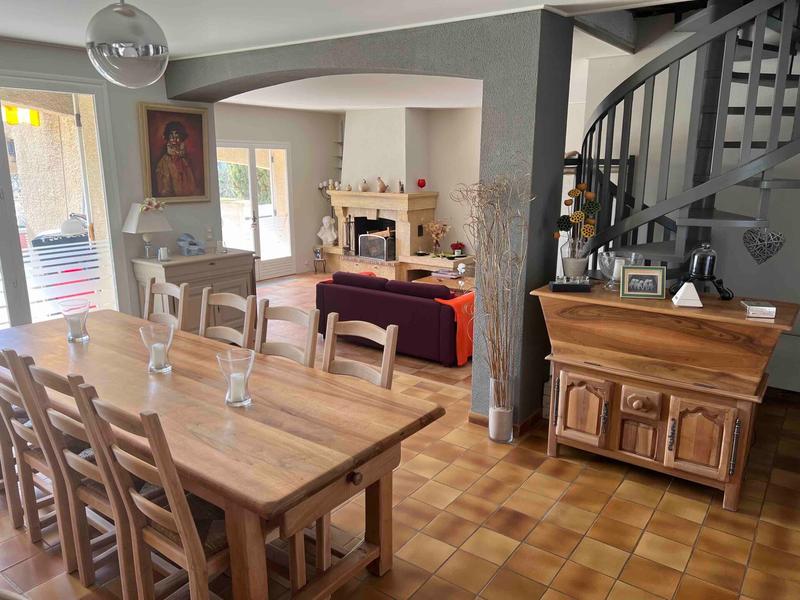 Maison - 147 m² - 5 pièces