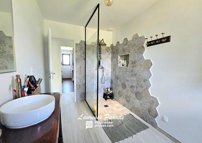 Maison - 110 m² - 6 pièces