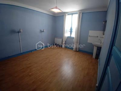 Maison de ville - 131 m² - 7 pièces