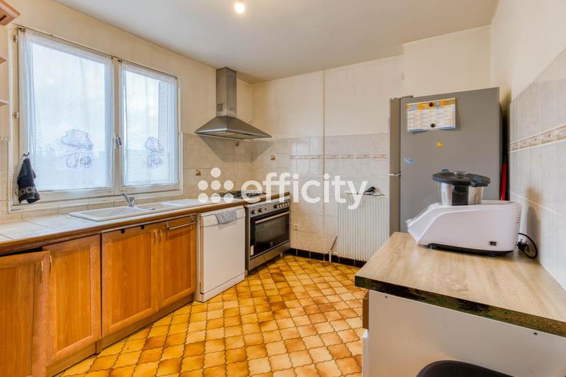 Pavillon - 183 m² - 9 pièces