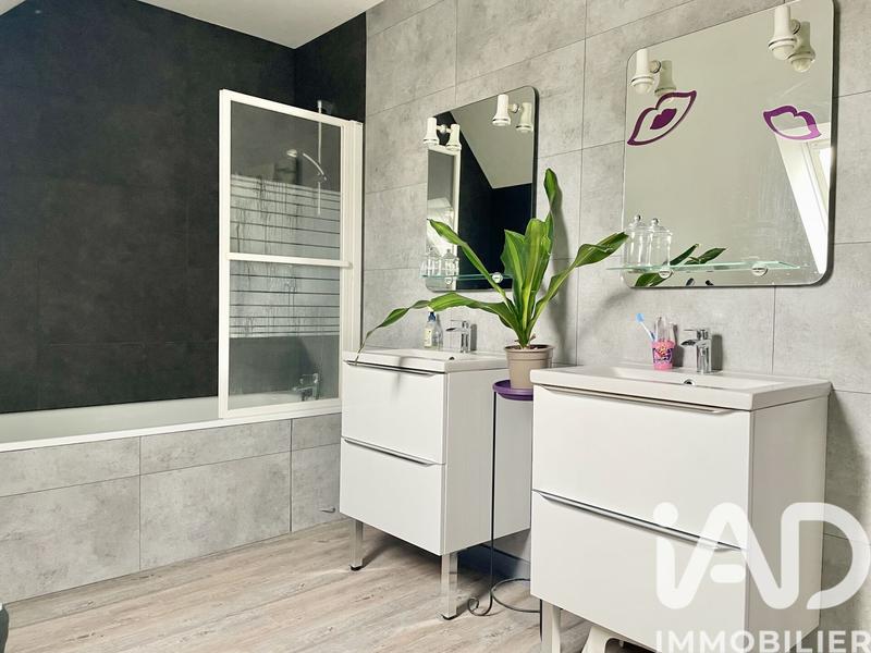 Maison - 148 m² - 5 pièces