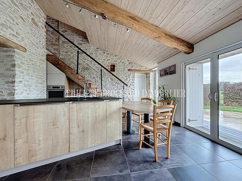 Maison ancienne - 160 m² - 7 pièces