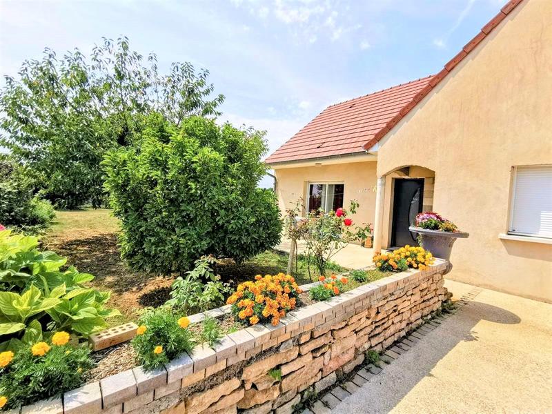 Maison - 215 m² - 7 pièces