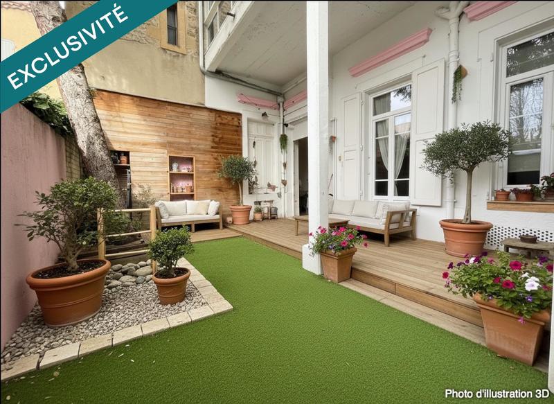 Appartement - 100 m² - 5 pièces