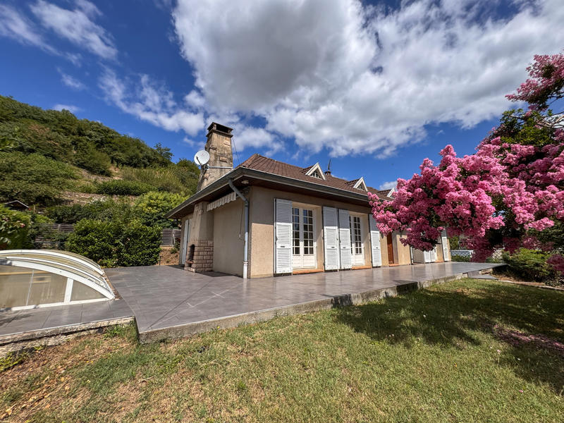 Maison - 103 m² - 5 pièces