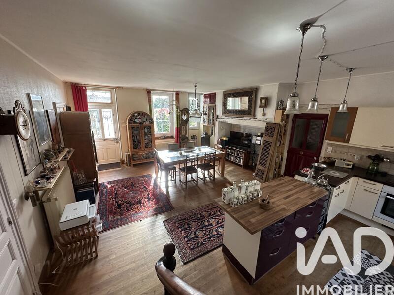 Maison - 150 m² - 6 pièces