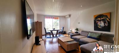 Appartement - 72 m² - 3 pièces