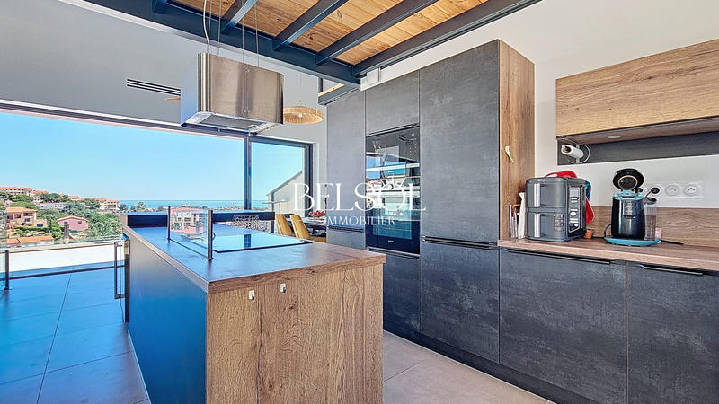 Maison contemporaine - 195 m² - 6 pièces