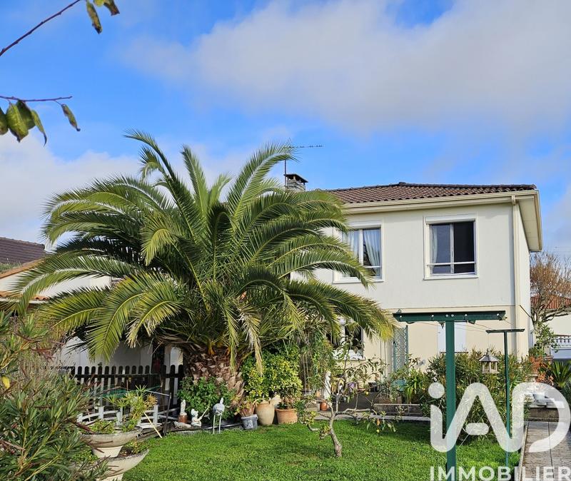 Maison - 138 m² - 5 pièces