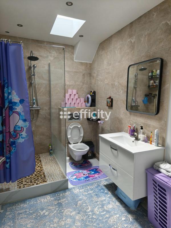 Maison - 125 m² - 5 pièces