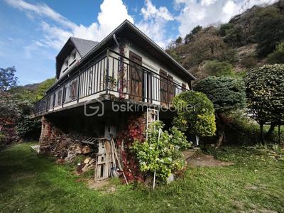 Villa - 230 m² - 10 pièces