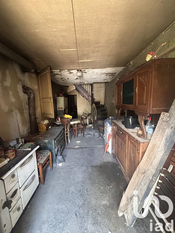 Maison - 300 m² - 9 pièces