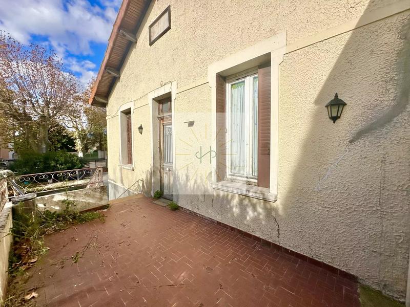 Maison - 97 m² - 5 pièces
