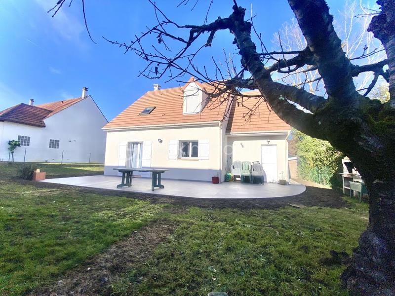 Pavillon - 110 m² - 6 pièces