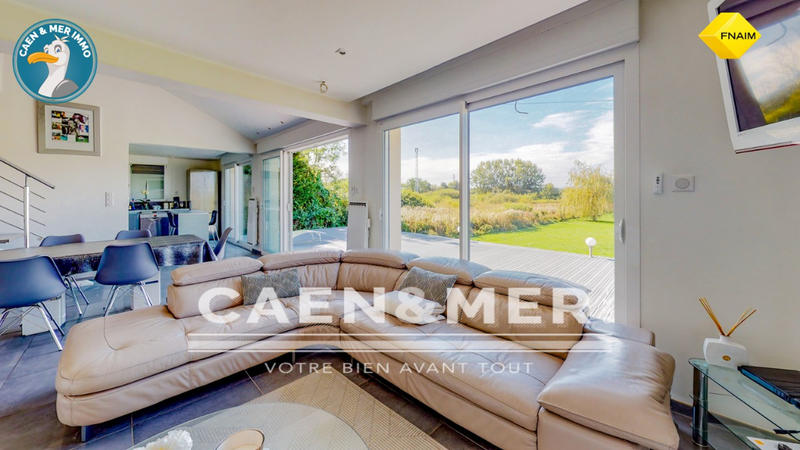 Propriété - 250 m² - 9 pièces