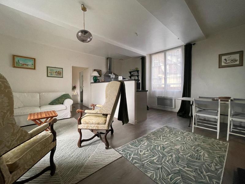 Immeuble - 230 m² - 8 pièces