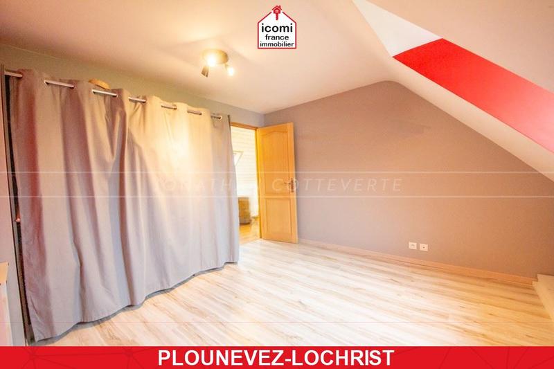 Maison - 180 m² - 7 pièces