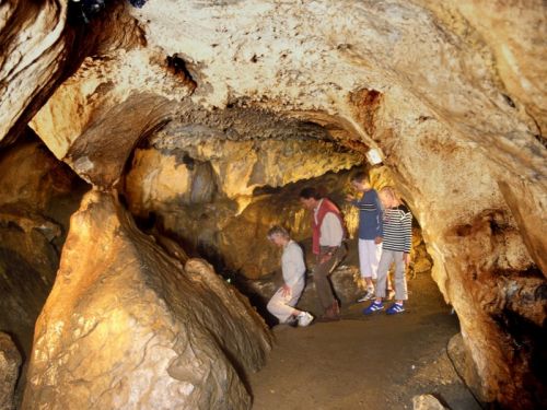 Grottes et Canyon de Saulges