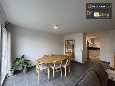 Maison - 85 m² - 4 pièces