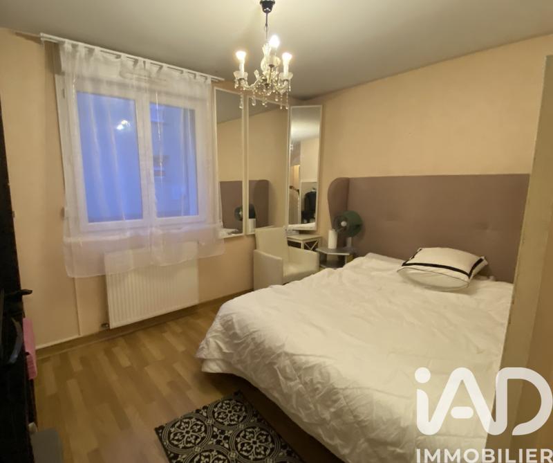 Appartement - 80 m² - 4 pièces